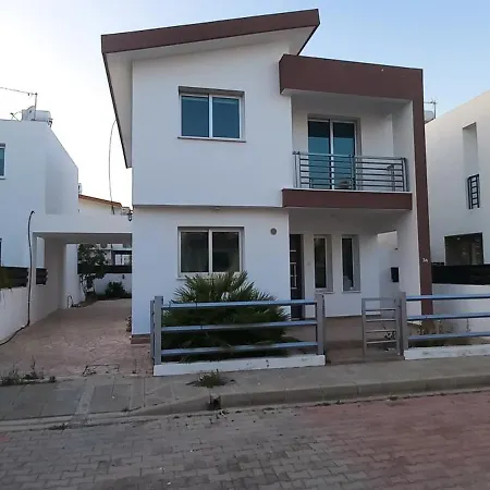 Trendy 34 Larnaca, Villa