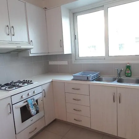 Trendy 34 Larnaca, Pýla