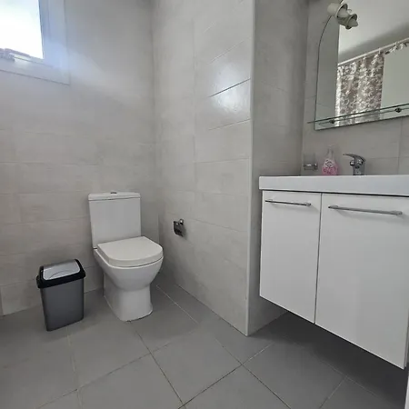 Trendy 34 Larnaca, Pýla