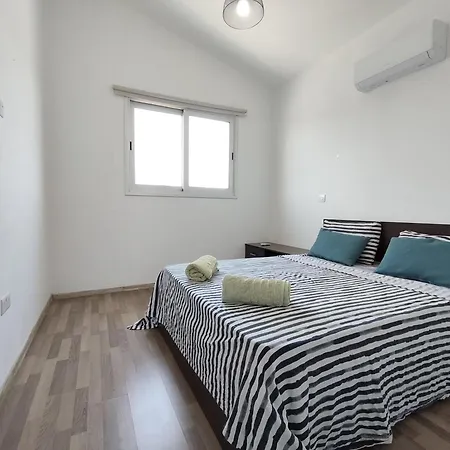 Trendy 34 Larnaca, *