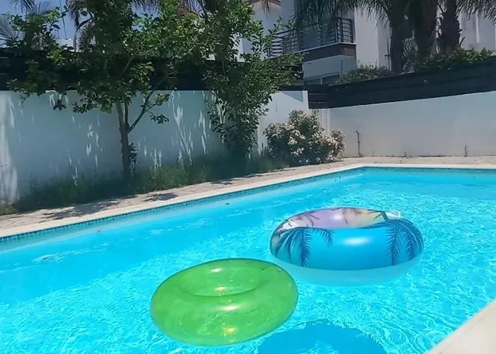 Trendy 34 Larnaca, Vila *