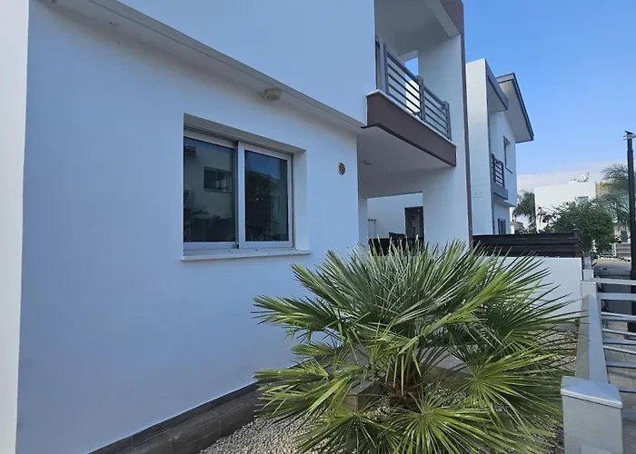 Trendy 34 Larnaca, Vila Pyla