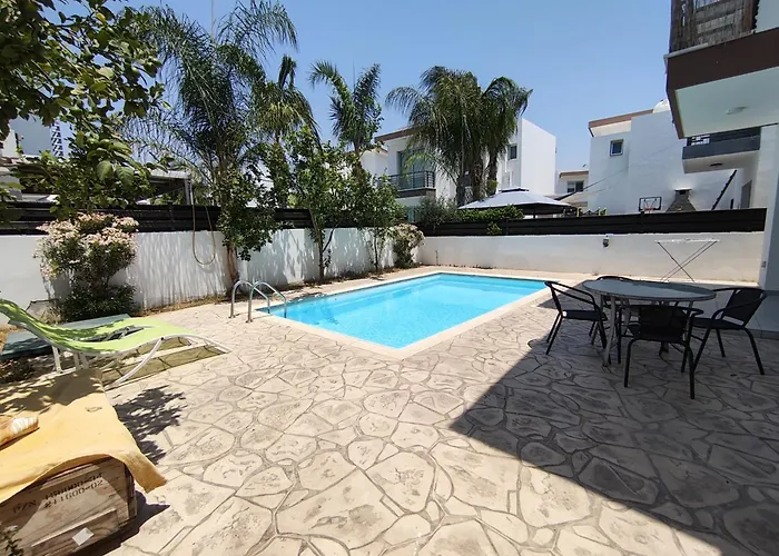 Trendy 34 Larnaca, Pyla